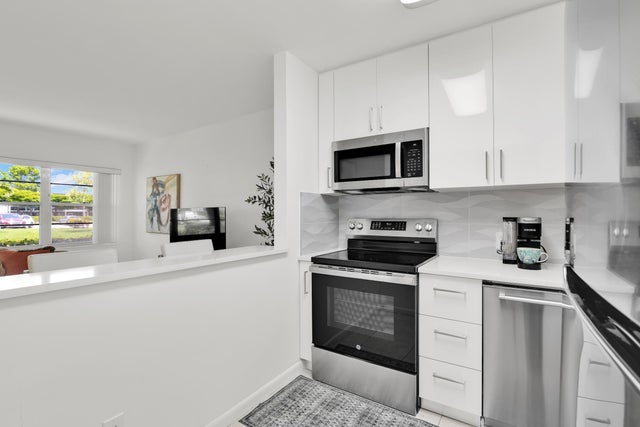 1 of 26 - 175 Fanshaw E #175, Boca Raton, FL