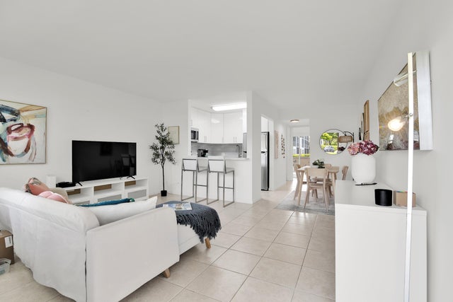 4 of 26 - 175 Fanshaw E #175, Boca Raton, FL