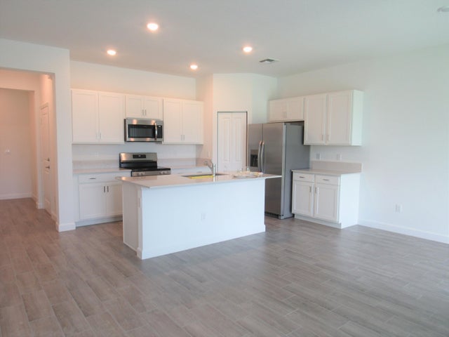 2 of 39 - 4332 Pond Lily Lane, Lake Worth, FL