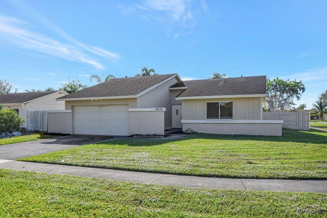 3 of 33 - 9632 Saddlebrook Dr, Boca Raton, FL