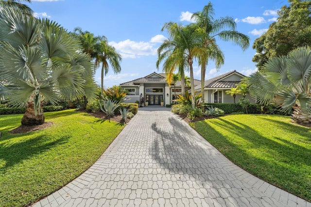 1 of 24 - 140 Thornton Dr, Palm Beach Gardens, FL