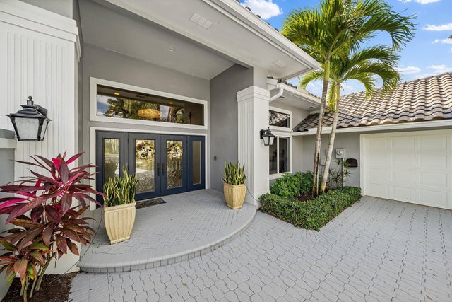 3 of 24 - 140 Thornton Dr, Palm Beach Gardens, FL