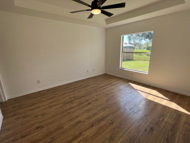 5 of 12 - 2152 Sw Best St, Port Saint Lucie, FL