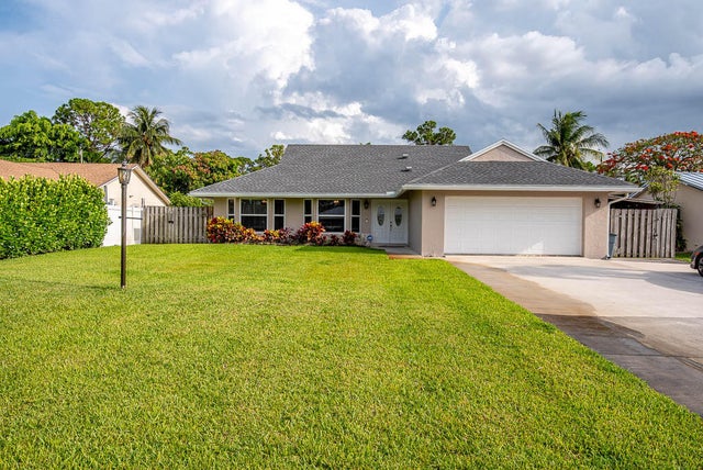 1 of 42 - 5290 Pine Tree Dr, Delray Beach, FL