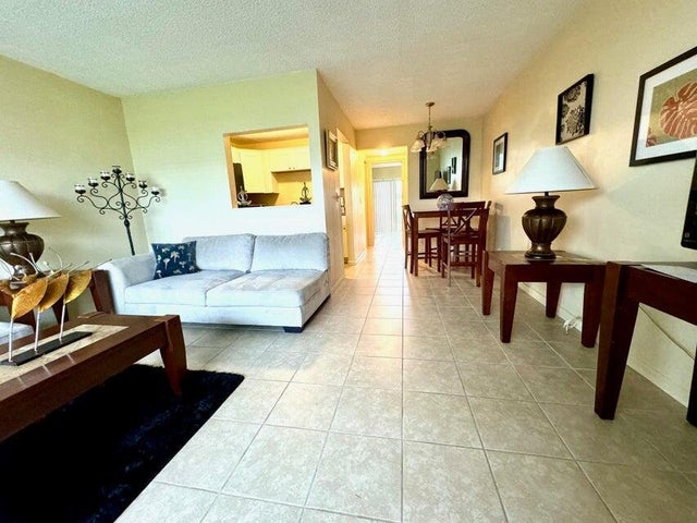 1 of 20 - 560 Horizons W #106, Boynton Beach, FL