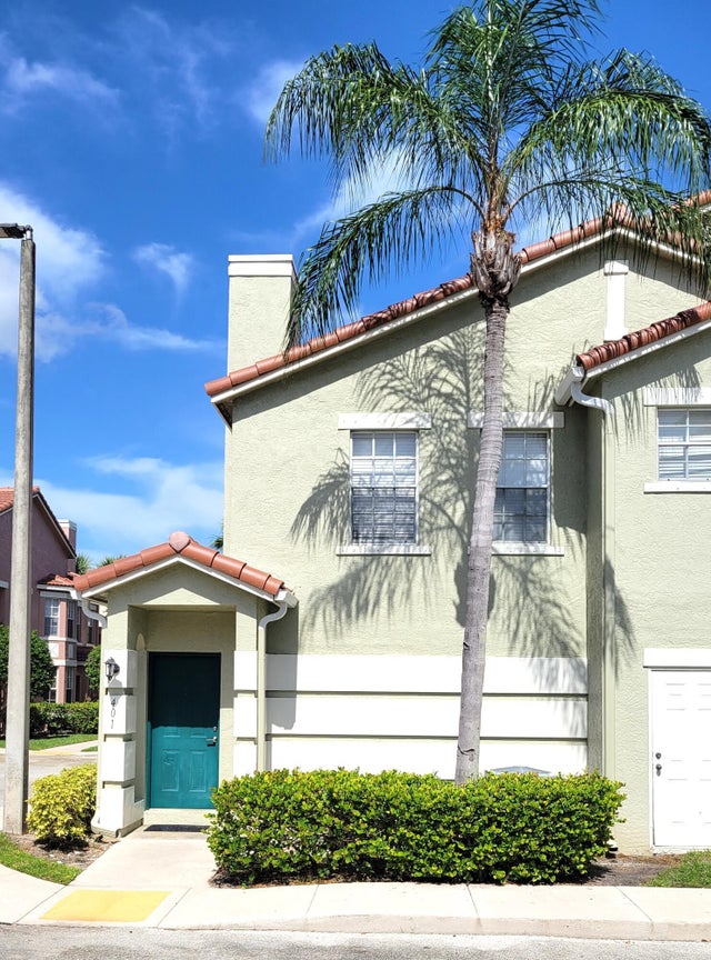 2 of 23 - 401 Belmont Place, Boynton Beach, FL