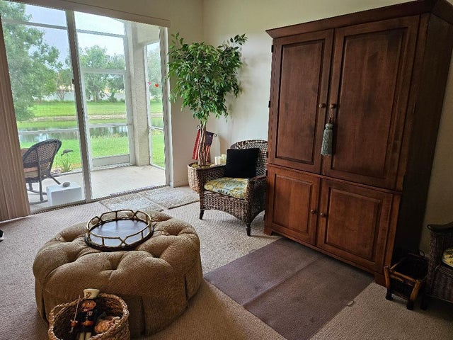 5 of 34 - 552 Sw Calamondin Wy Sw, Vero Beach, FL