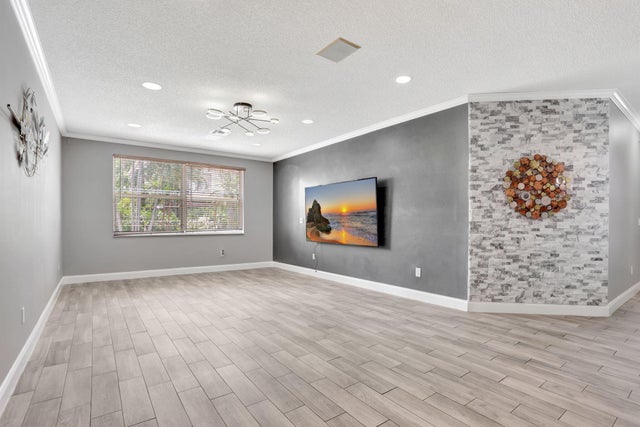 4 of 54 - 6144 Nw 78th Ct, Parkland, FL