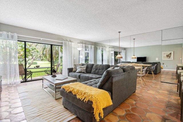 2 of 42 - 11863 Wimbledon Circle #406, Wellington, FL