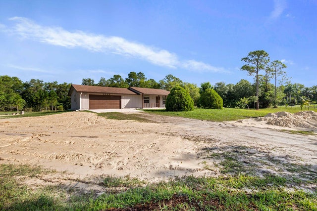 4 of 28 - 4355 Avocado Blvd, West Palm Beach, FL