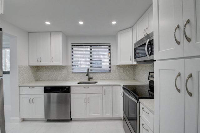 2 of 59 - 15090 Ashland Place #153, Delray Beach, FL