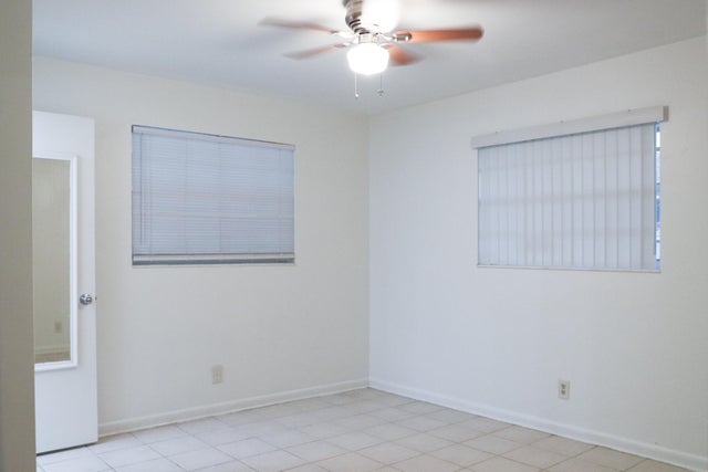 3 of 16 - 651 W 36th St, Riviera Beach, FL