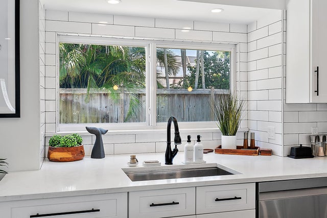 5 of 22 - 131 W Norfolk Road, Jupiter, FL