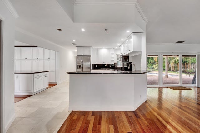 5 of 36 - 1375 Nw 16th St, Boca Raton, FL