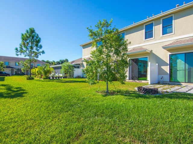 1 of 21 - 10064 W Villa Circle, Vero Beach, FL