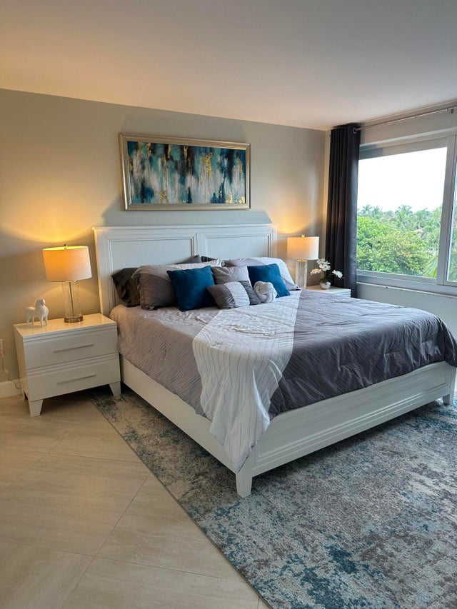 5 of 14 - 170 N Ocean Blvd #508, Palm Beach, FL