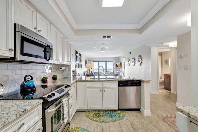4 of 40 - 9400 S Ocean Dr #405, Jensen Beach, FL