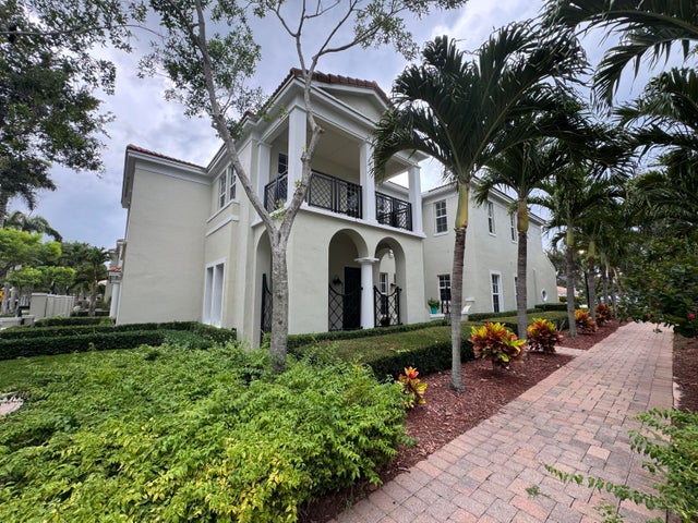 3 of 31 - 8209 Nw 8th Wy, Boca Raton, FL
