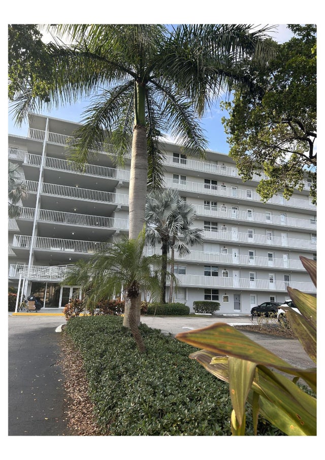 3 of 28 - 6161 Nw 2nd Av #322, Boca Raton, FL
