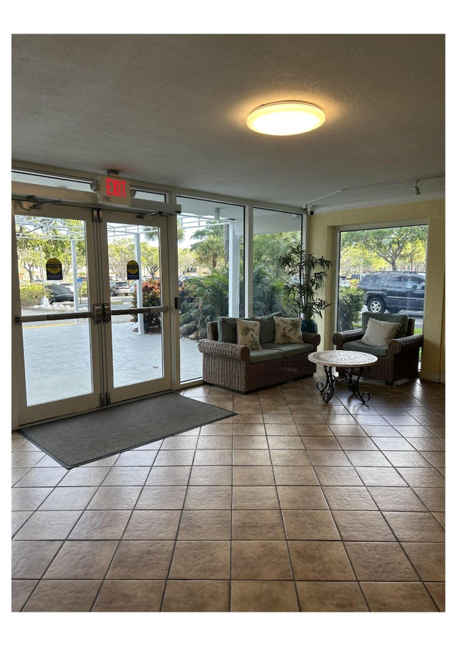 5 of 28 - 6161 Nw 2nd Av #322, Boca Raton, FL