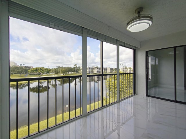 1 of 26 - 7320 Amberly Lane #305, Delray Beach, FL