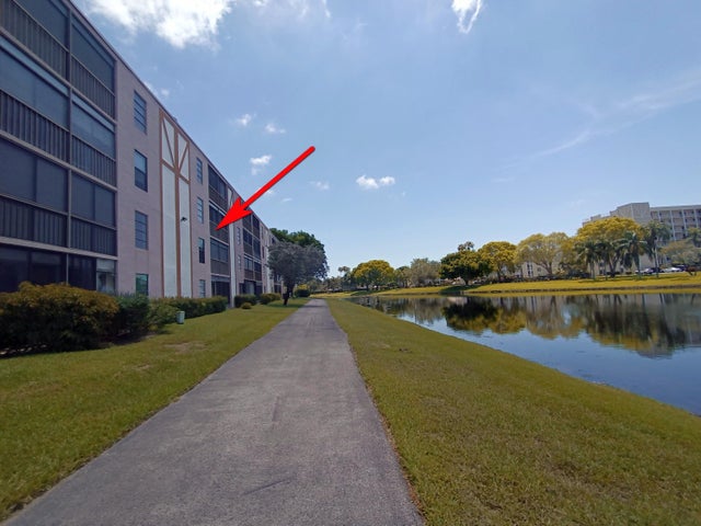 3 of 26 - 7320 Amberly Lane #305, Delray Beach, FL
