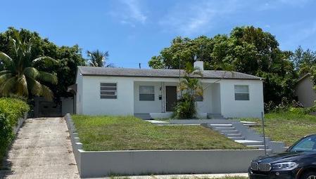 1 of 6 - 3808 Westview Av, West Palm Beach, FL