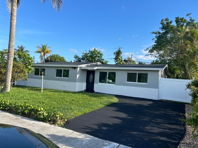 1 of 15 - 5229 45th St, West Palm Beach, FL