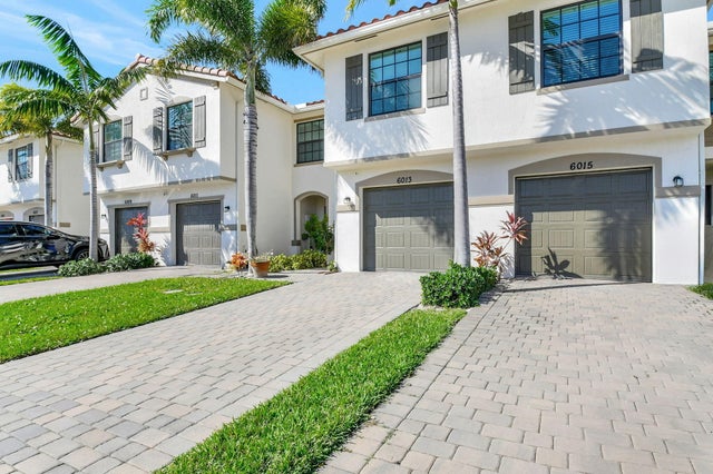 2 of 47 - 6013 Woods Edge Circle, Riviera Beach, FL