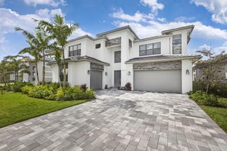 Photo of Listing #RX-11097848