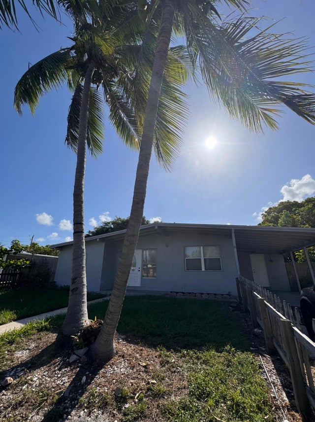 1 of 18 - 4051 Ne 15 Ter Terrace, Pompano Beach, FL
