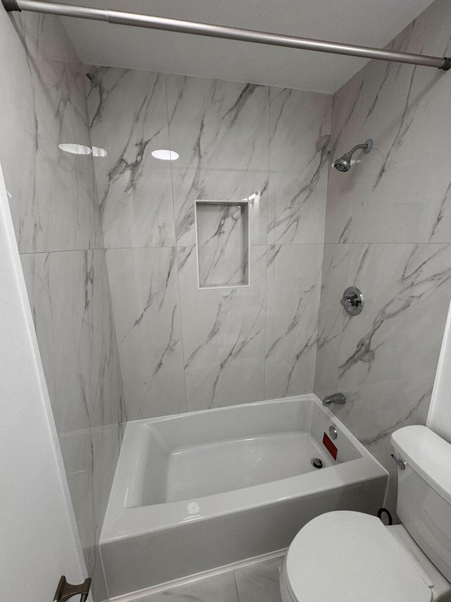 3 of 18 - 4051 Ne 15 Ter Terrace, Pompano Beach, FL