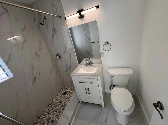 4 of 18 - 4051 Ne 15 Ter Terrace, Pompano Beach, FL