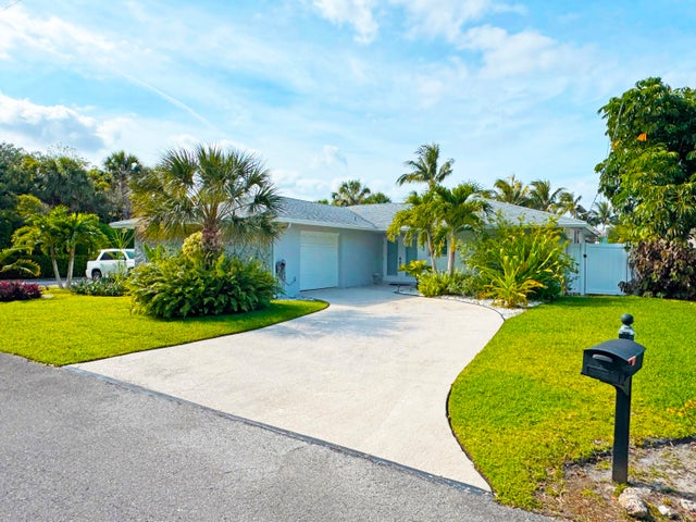 2 of 46 - 106 Periwinkle Drive, Hypoluxo, FL