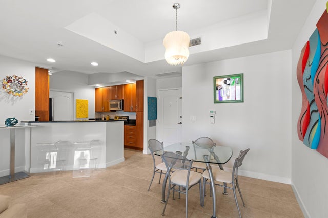 2 of 25 - 801 S Olive Av #1417, West Palm Beach, FL