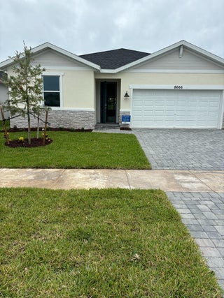 Photo of Listing #RX-11100094