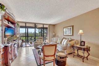 Photo of Listing #RX-11100442