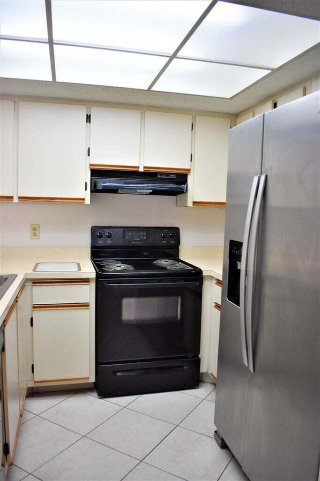 3 of 7 - 1534 Se Royal Green Circle #201, Port Saint Lucie, FL