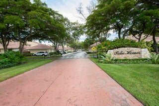 Photo of Listing #RX-11100827