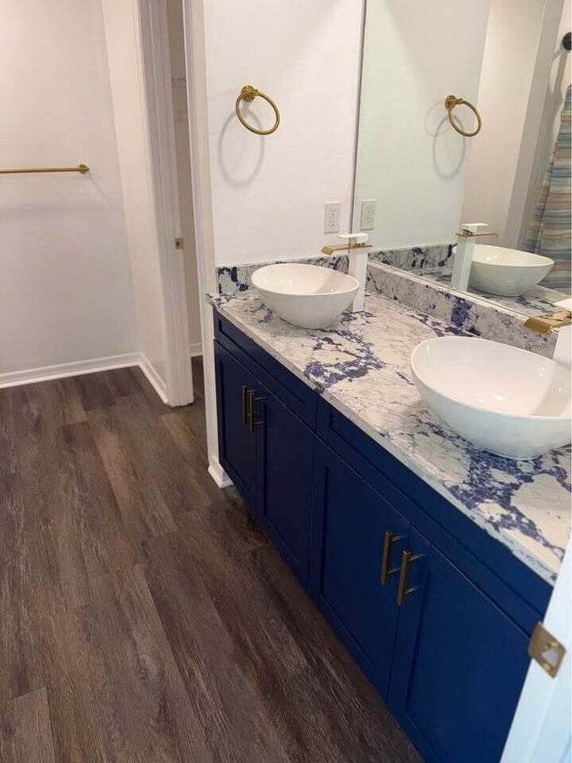 Photo of Listing #RX-11100830