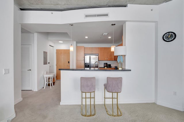 4 of 76 - 300 S Australian Avenue #1208, West Palm Beach, FL