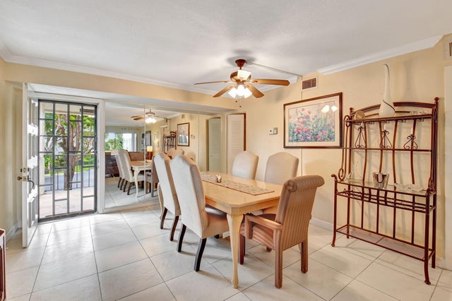 2 of 31 - 5715 Fairway Park Dr #201, Boynton Beach, FL
