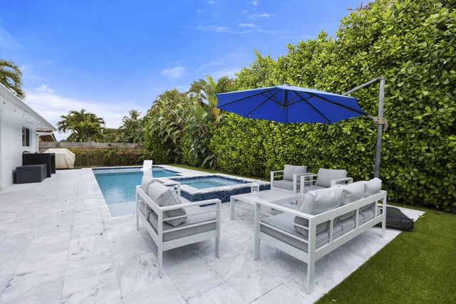3 of 32 - 52 Pinehill Trail E, Jupiter, FL