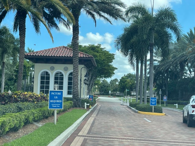 2 of 31 - 6508 Via Regina #4, Boca Raton, FL