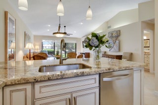 Photo of Listing #RX-11101305