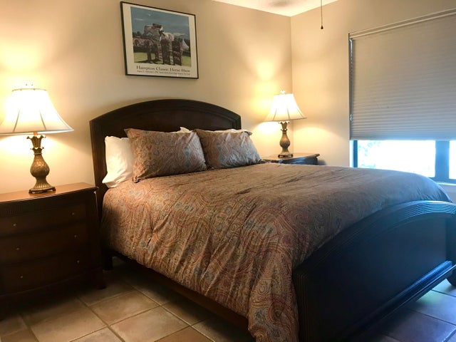 3 of 4 - 2551 Bedford Mews Dr, Wellington, FL