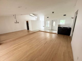 Photo of Listing #RX-11101395