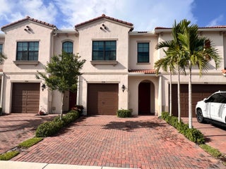 Photo of Listing #RX-11101603