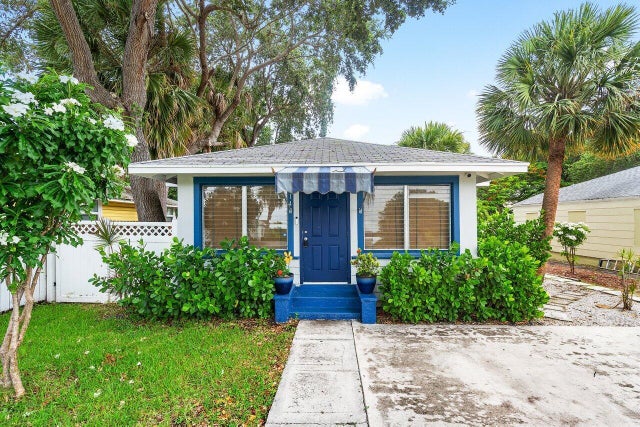 1 of 32 - 314 S Palmway #1, Lake Worth Beach, FL