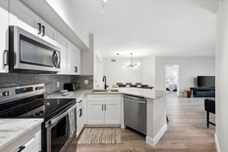 Photo of Listing #RX-11101674